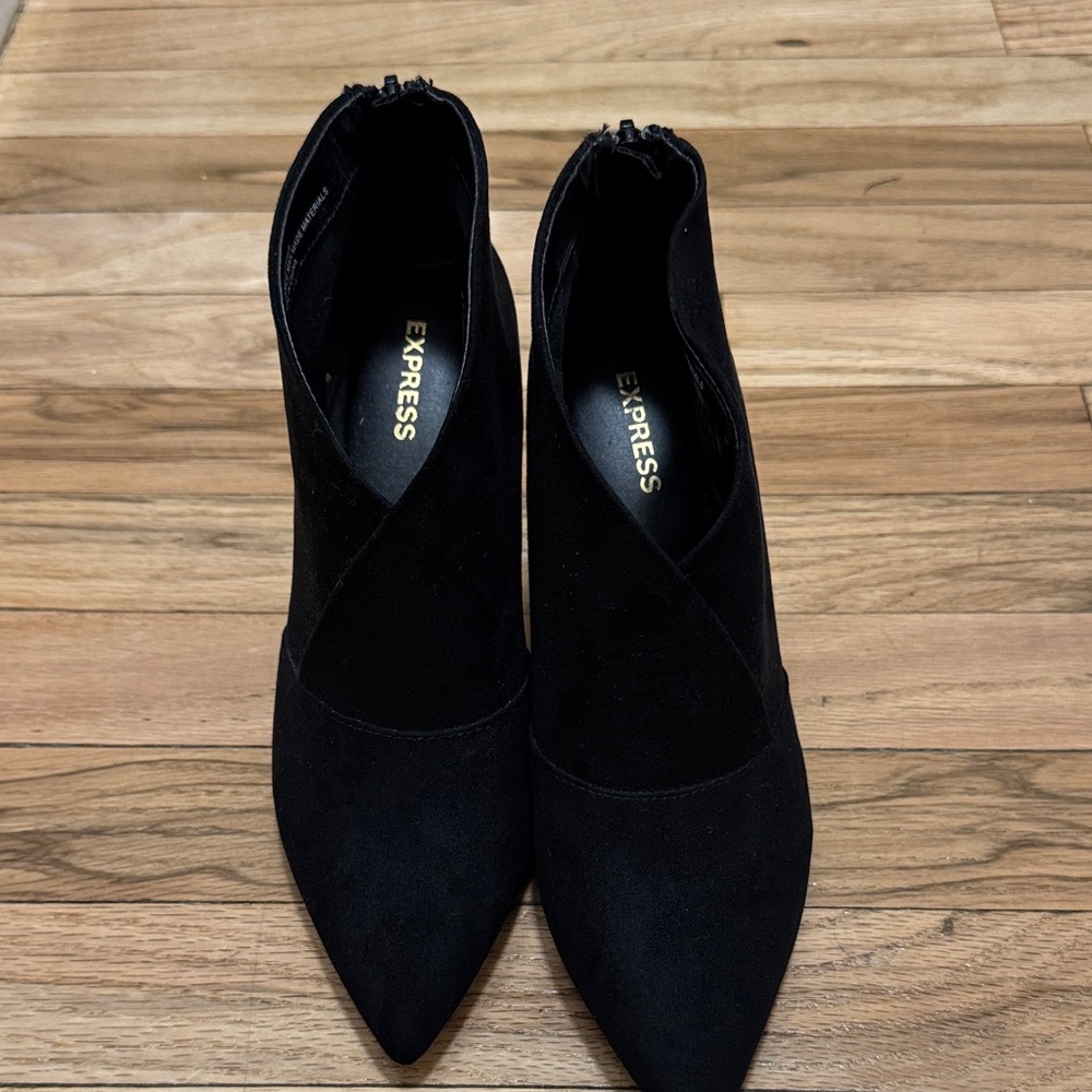Express Black Heeled Boots for Women